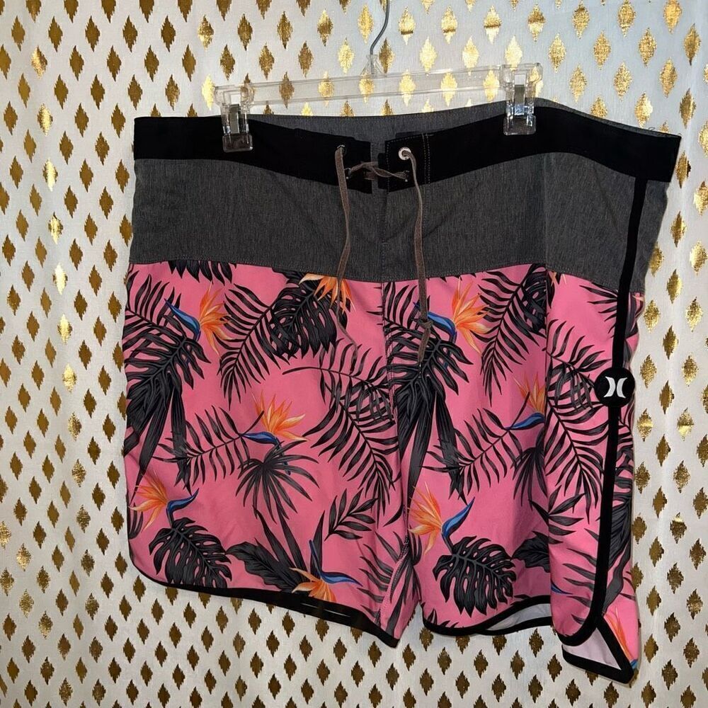 Hurley swim trunks pink monstera plant size 38 M